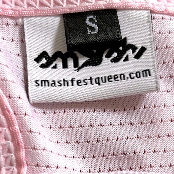 Smashfest Queen 👸 Lightweight and Light Pink Athletic Pink Tank Top Size Small🌸 - Picture 6 of 6